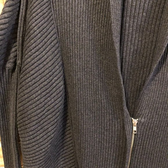 CAbi Cosmo Gray LS Zip Tunic Cardigan Oversized XS Ribbed #3366 - Picture 2 of 9